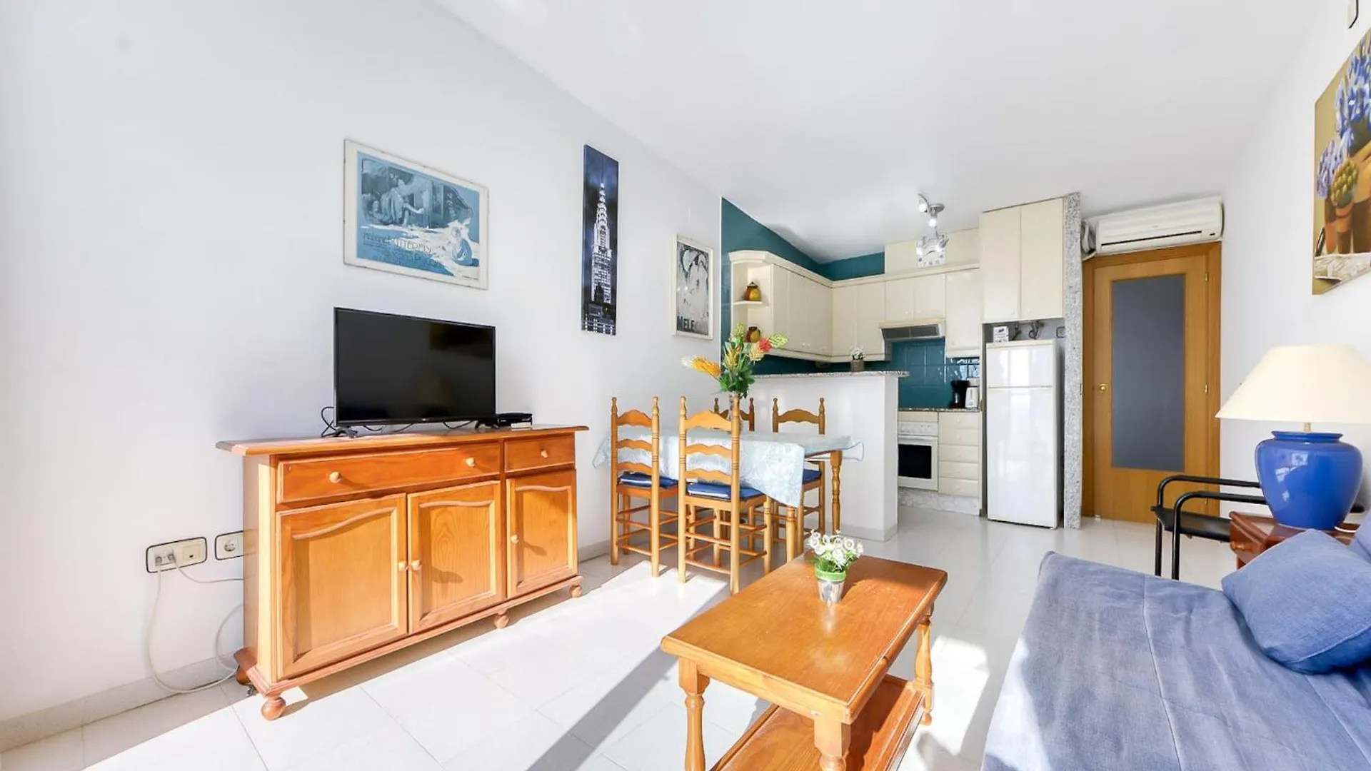 Apartment In Nature Montjoi